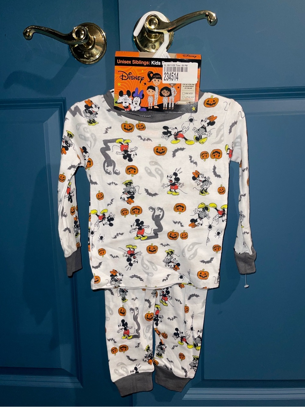 Unisex 2T Disney Halloween Mickey & Friends White Pajama Set